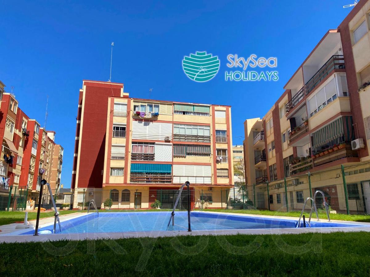 Ferienwohnung Skyseaholidays Torremolinos Centro Exterior foto